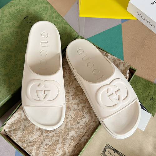Picture of Gucci Shoes Women _SKUfw138563953fw